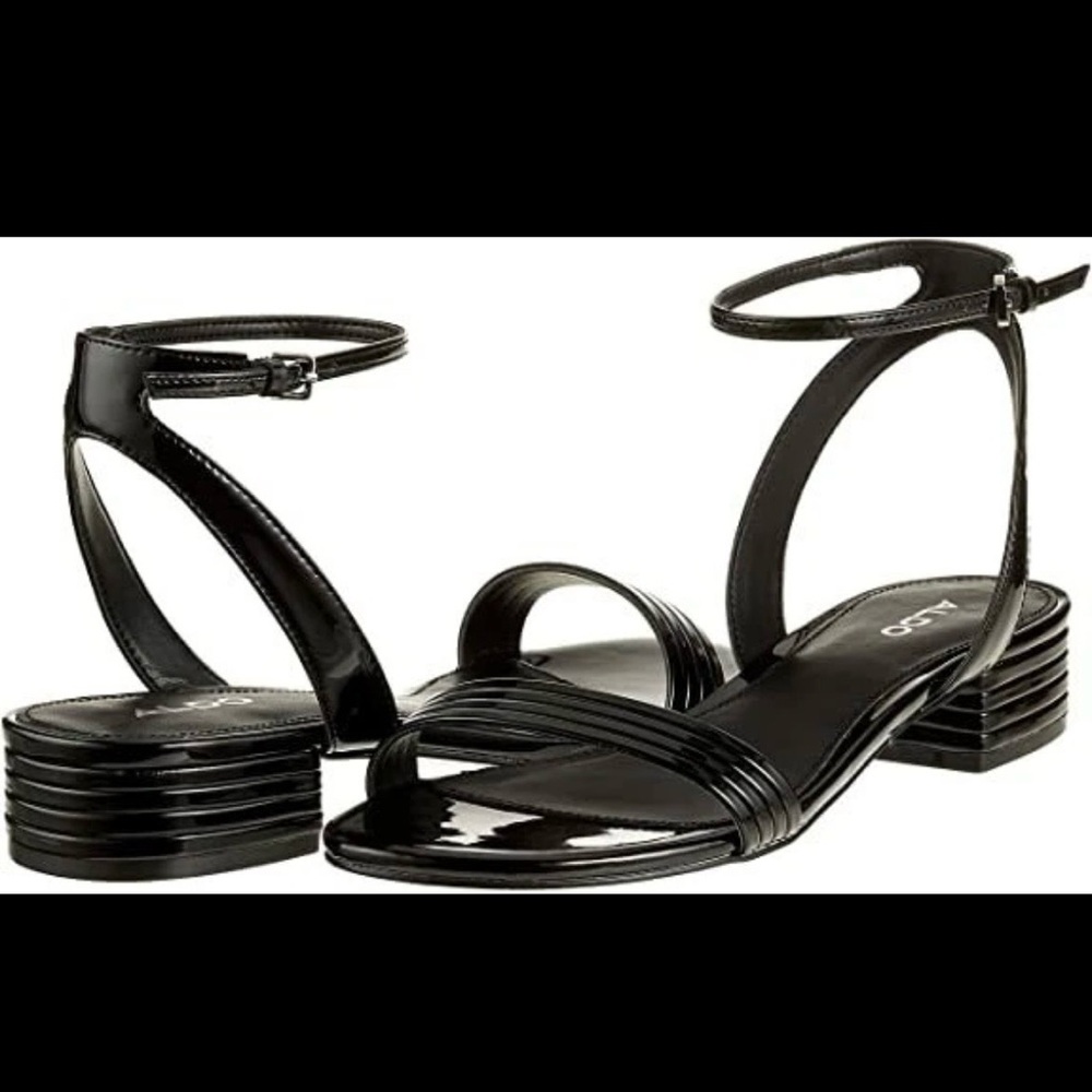 ALDO IZZIE Black Ankle Strap Block Heel Flat Shoes Size 8.5 Womens